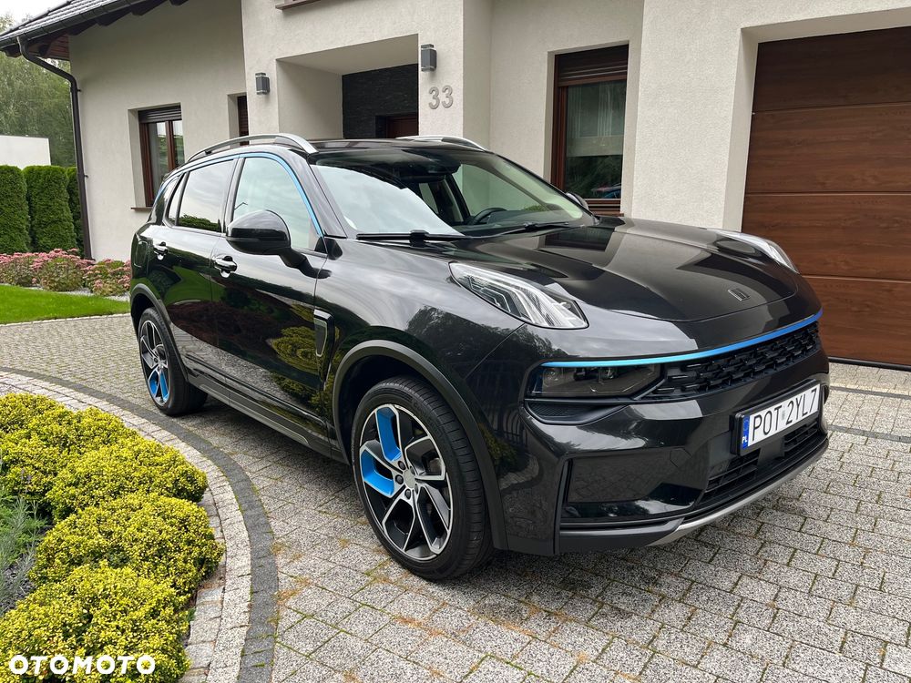 Lynk & Co 01 - 1