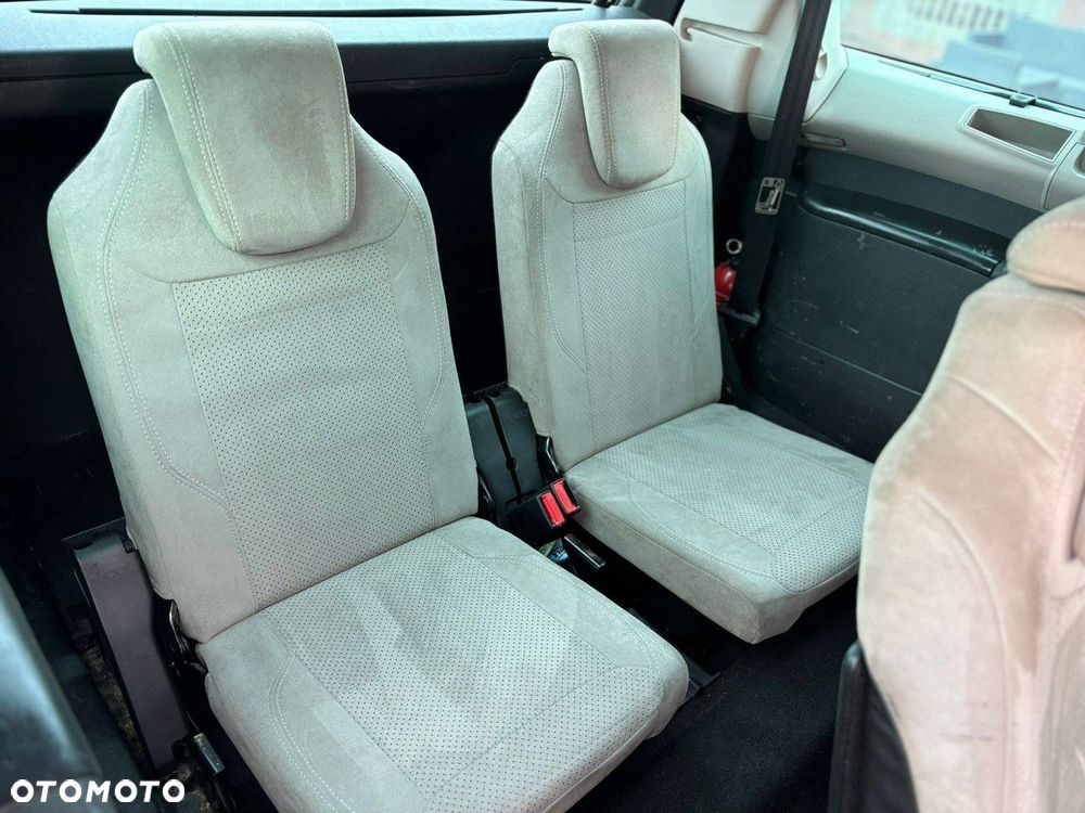 Citroën C4 Grand Picasso 2.0 HDi Exclusive - 25