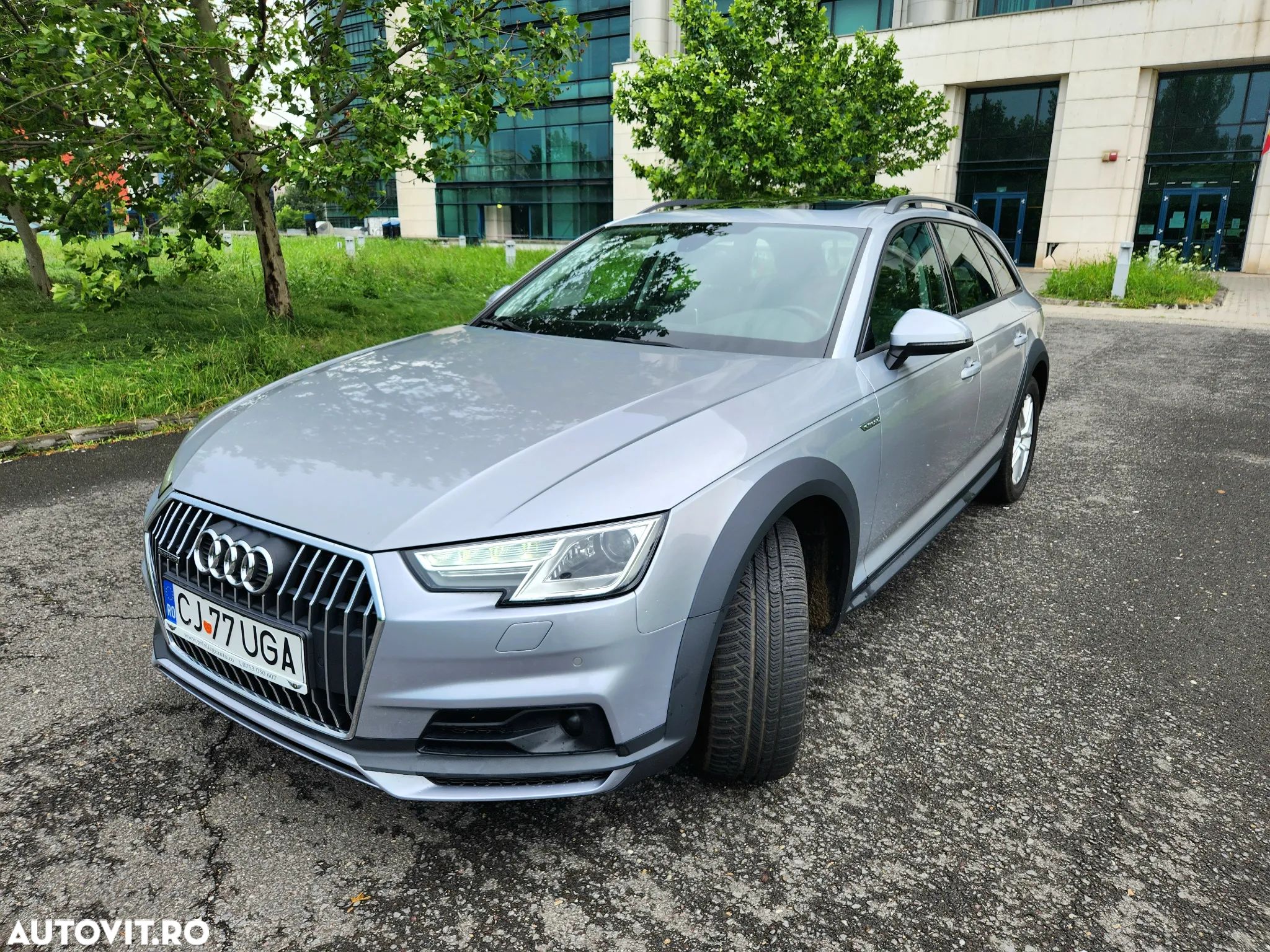 Audi A4 Allroad 2.0 TDI Quattro S tronic - 1