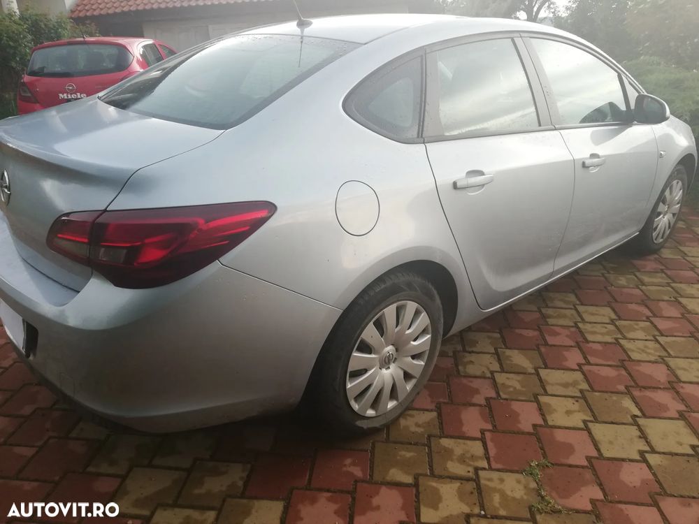 Opel Astra 1.6 TWINPORT ECOTEC Enjoy - 10