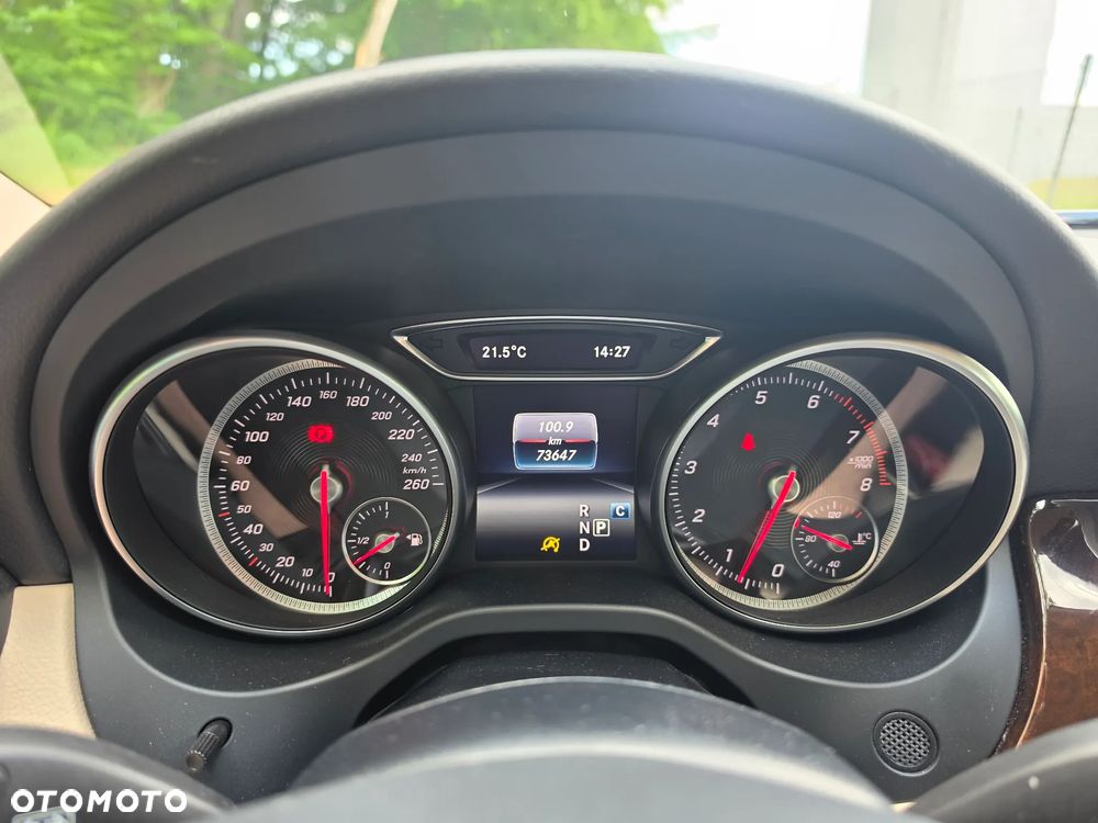 Mercedes-Benz GLA 250 4-Matic AMG Line - 11