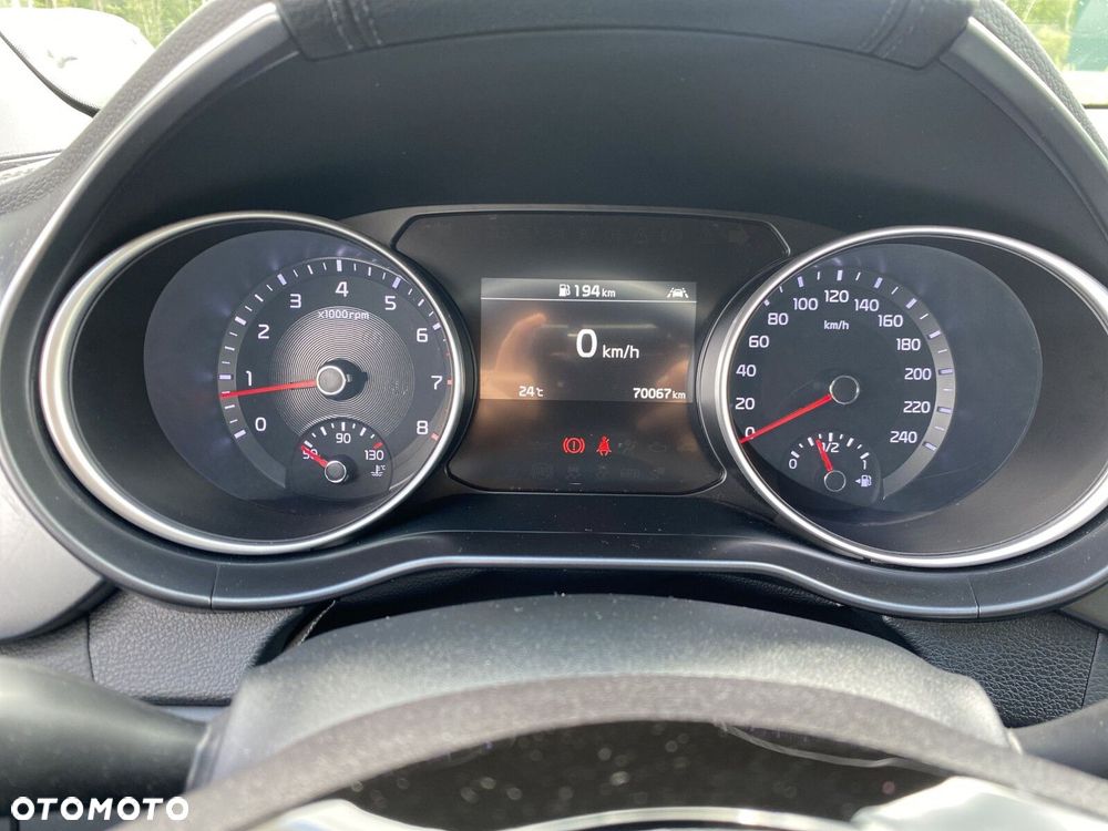 Kia XCeed - 21