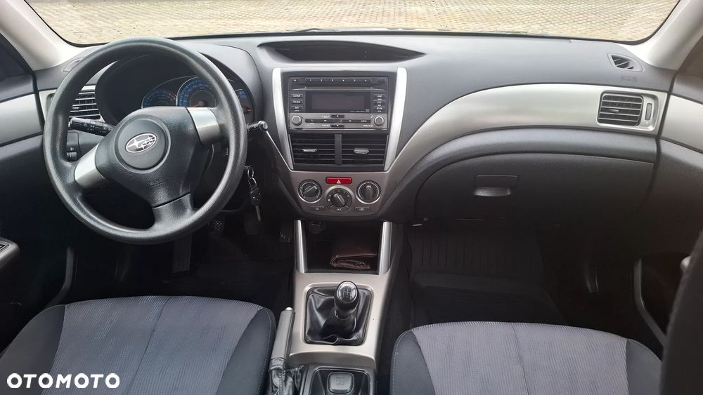 Subaru Forester 2.0X Trend - 15