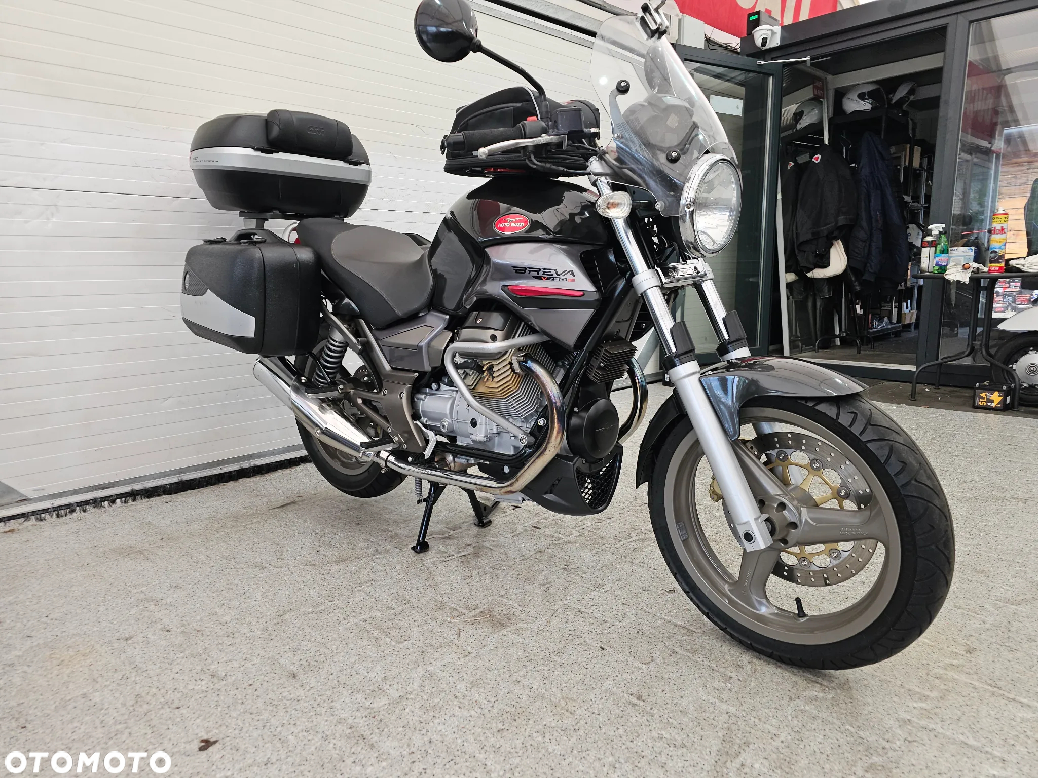 Moto Guzzi Breva - 3