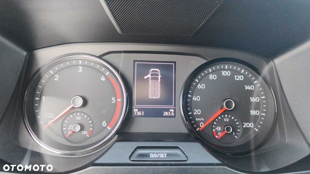 Volkswagen Crafter 35 BiTDI Furgon 177KM - 21