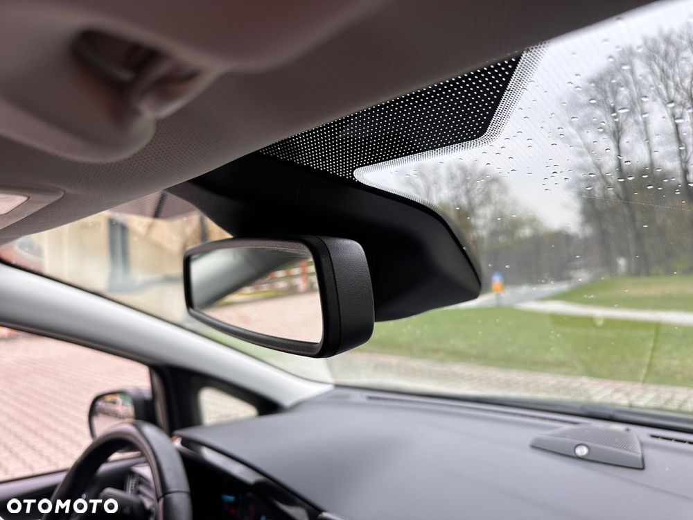 Ford Fiesta 1.0 EcoBoost S&S COOL&CONNECT - 26