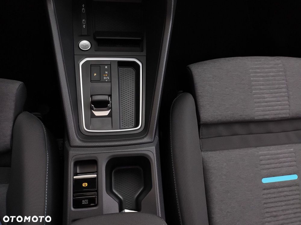 Ford Tourneo Connect Grand 1.5 EcoBoost PHEV ACTIVE - 25