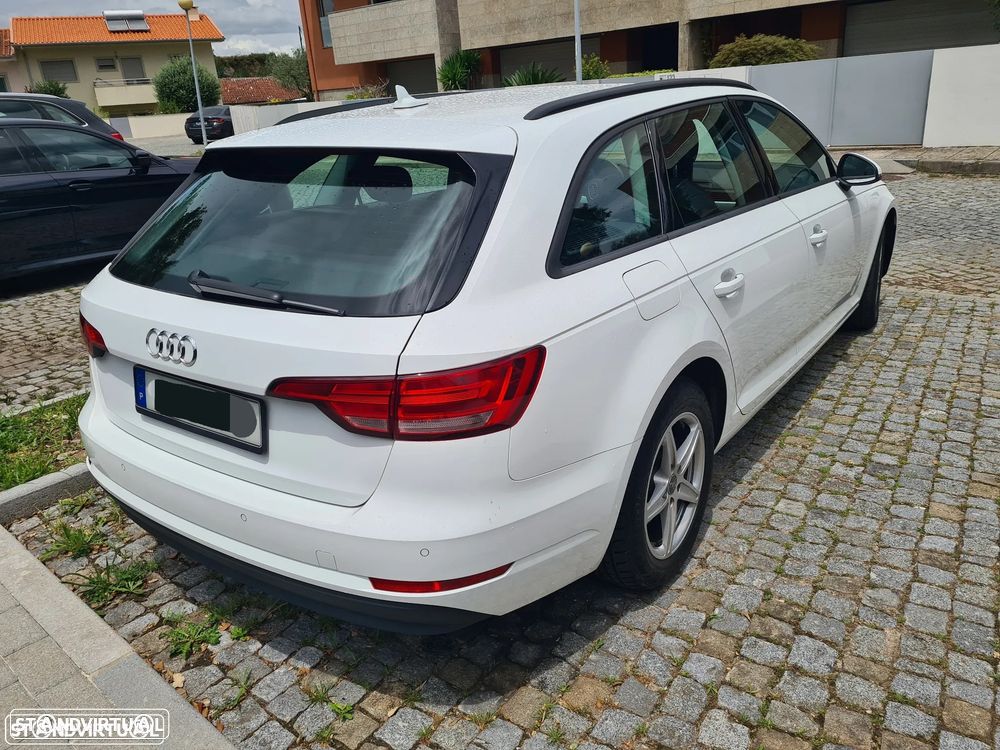 Audi A4 Avant 2.0 TDI - 7