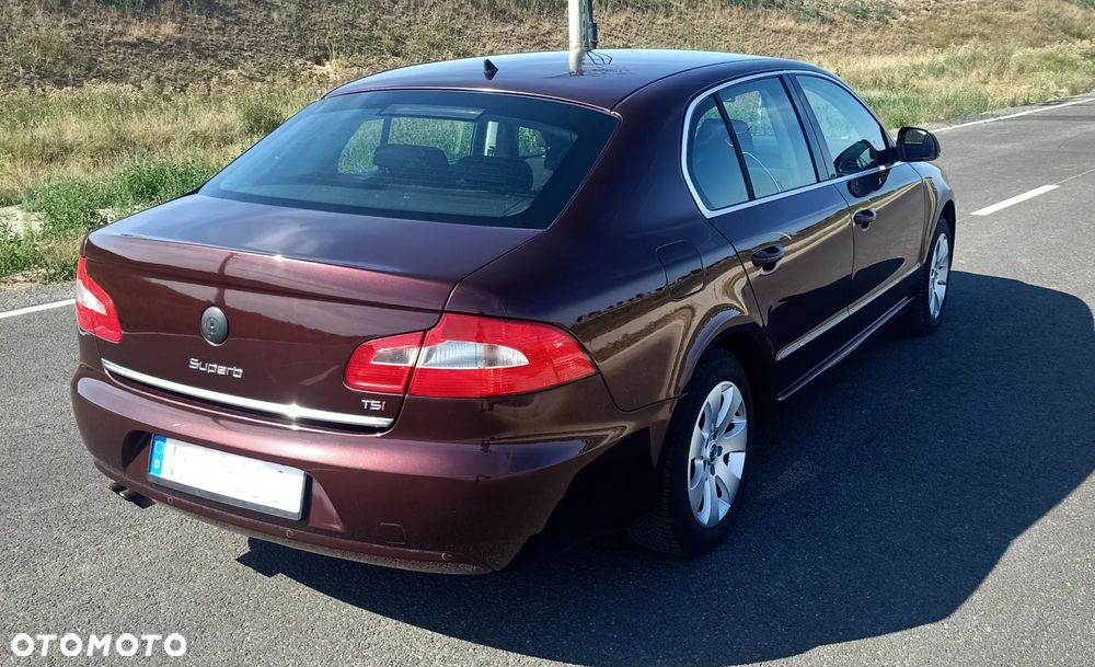 Skoda Superb 1.8 TSI Exclusive - 3