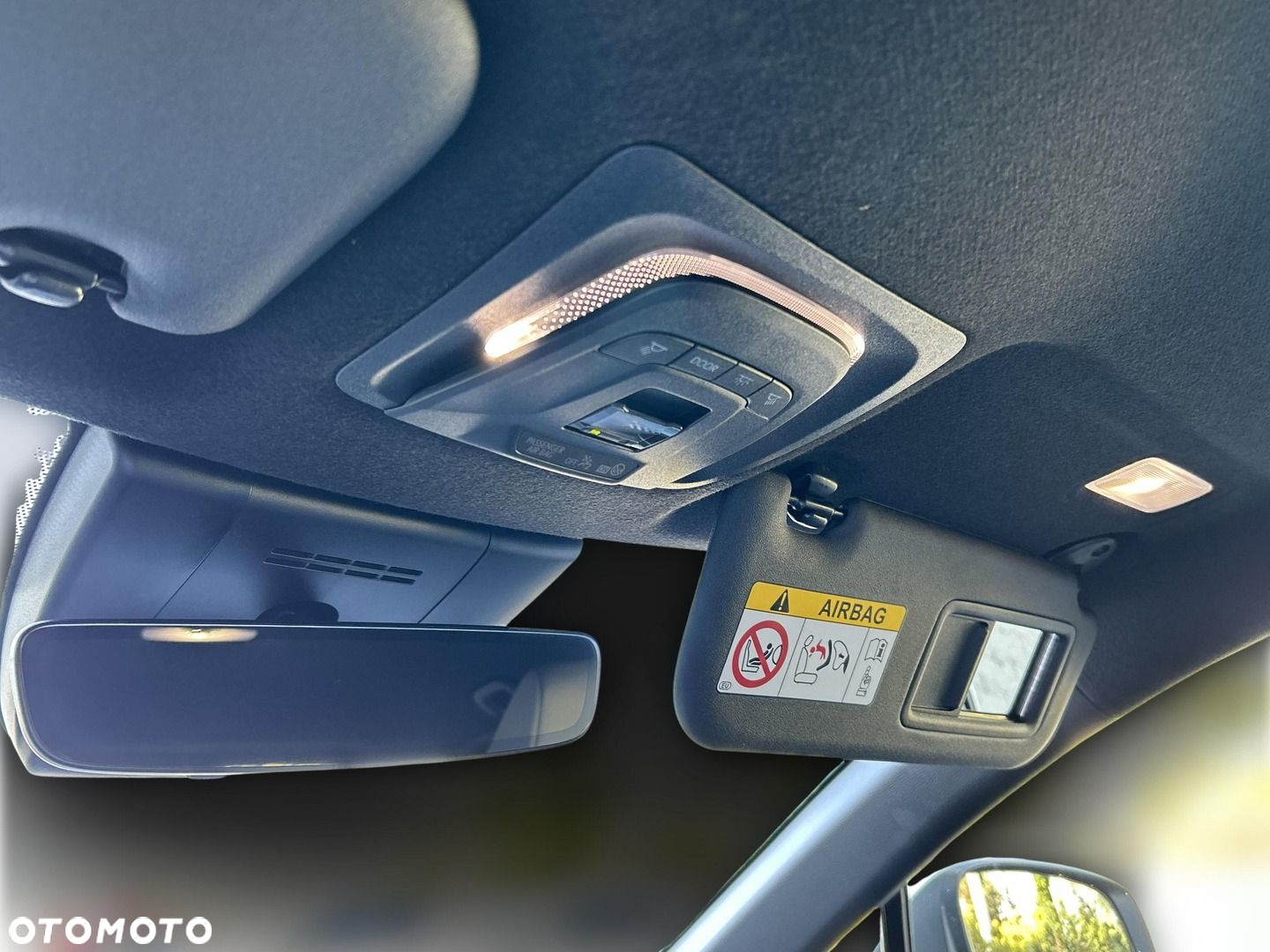 Toyota Corolla Cross 2.0 Hybrid Style - 21