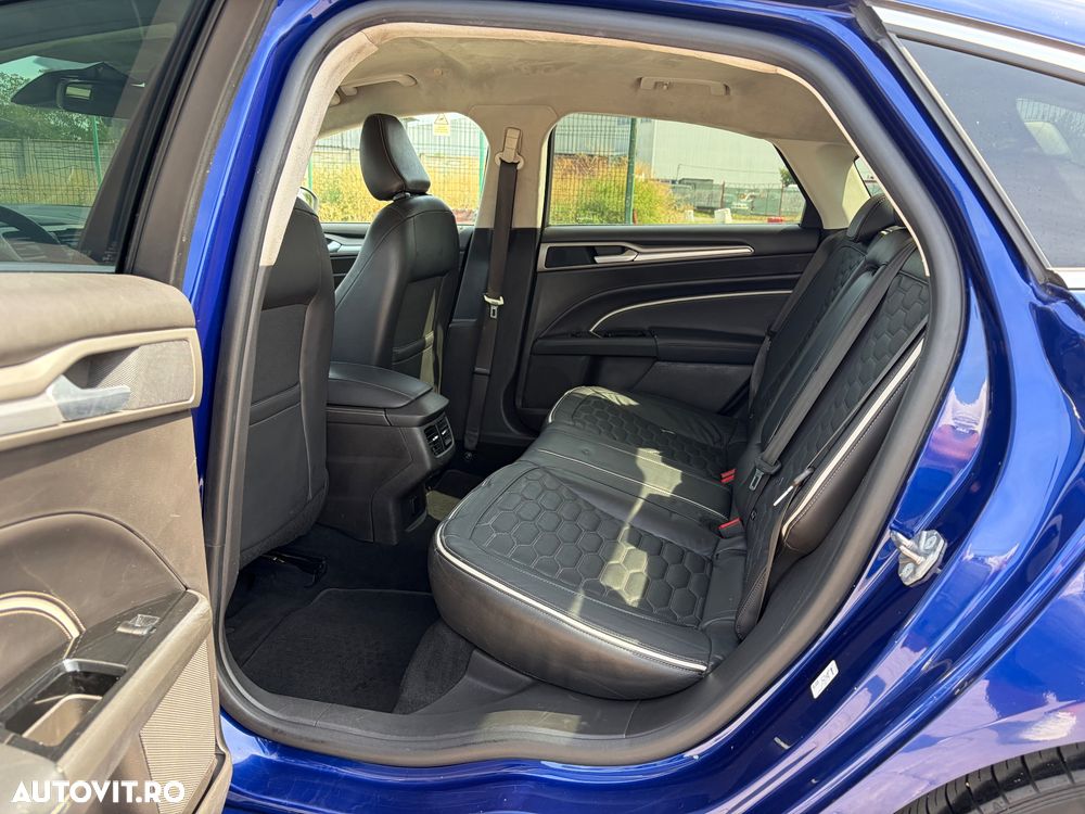Ford Mondeo - 8