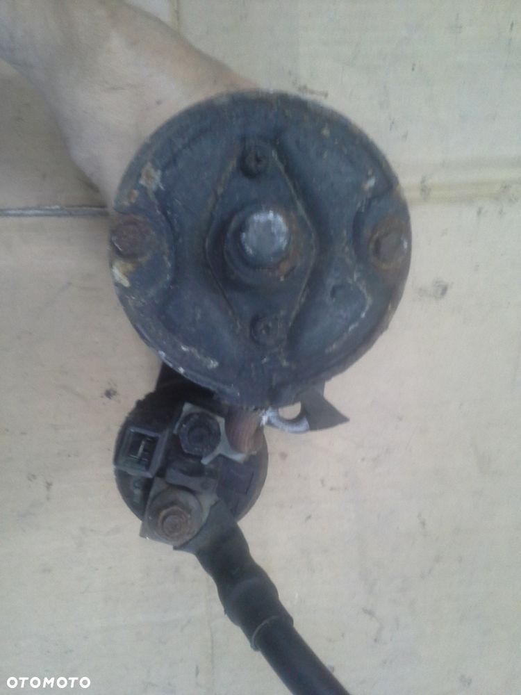 Volkswagen Bora 2.3 benzyna rozrusznik - 10