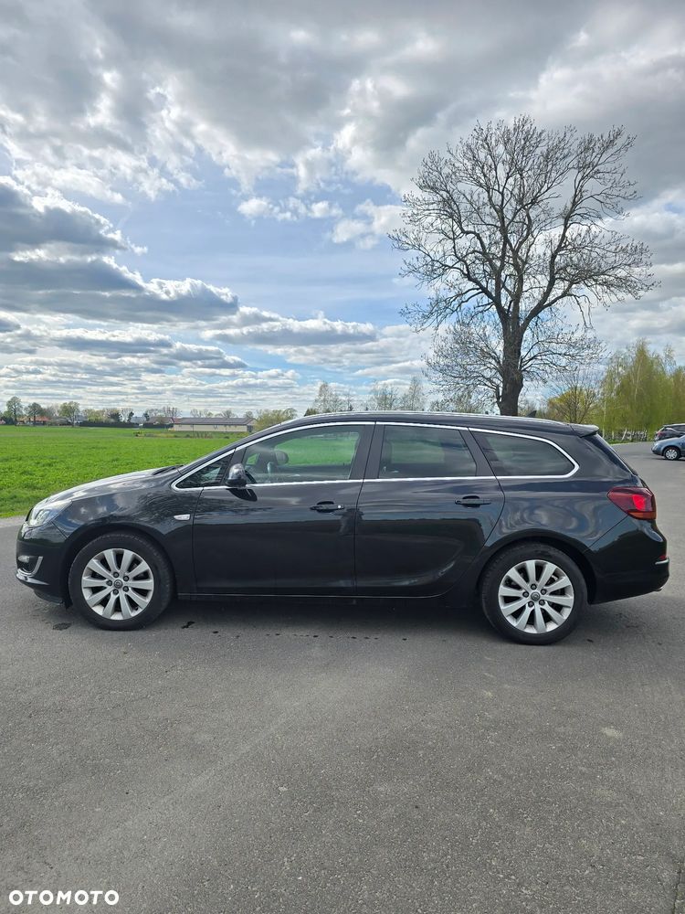 Opel Astra 2.0 CDTI Cosmo S&S - 9