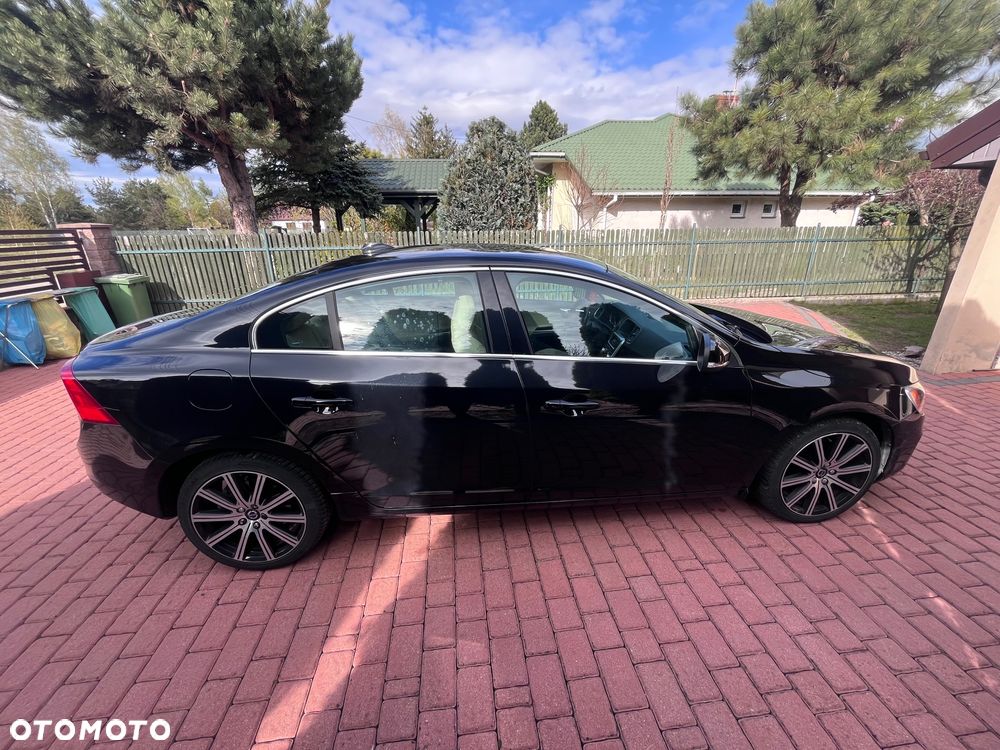 Volvo S60 T5 Drive-E Summum - 9