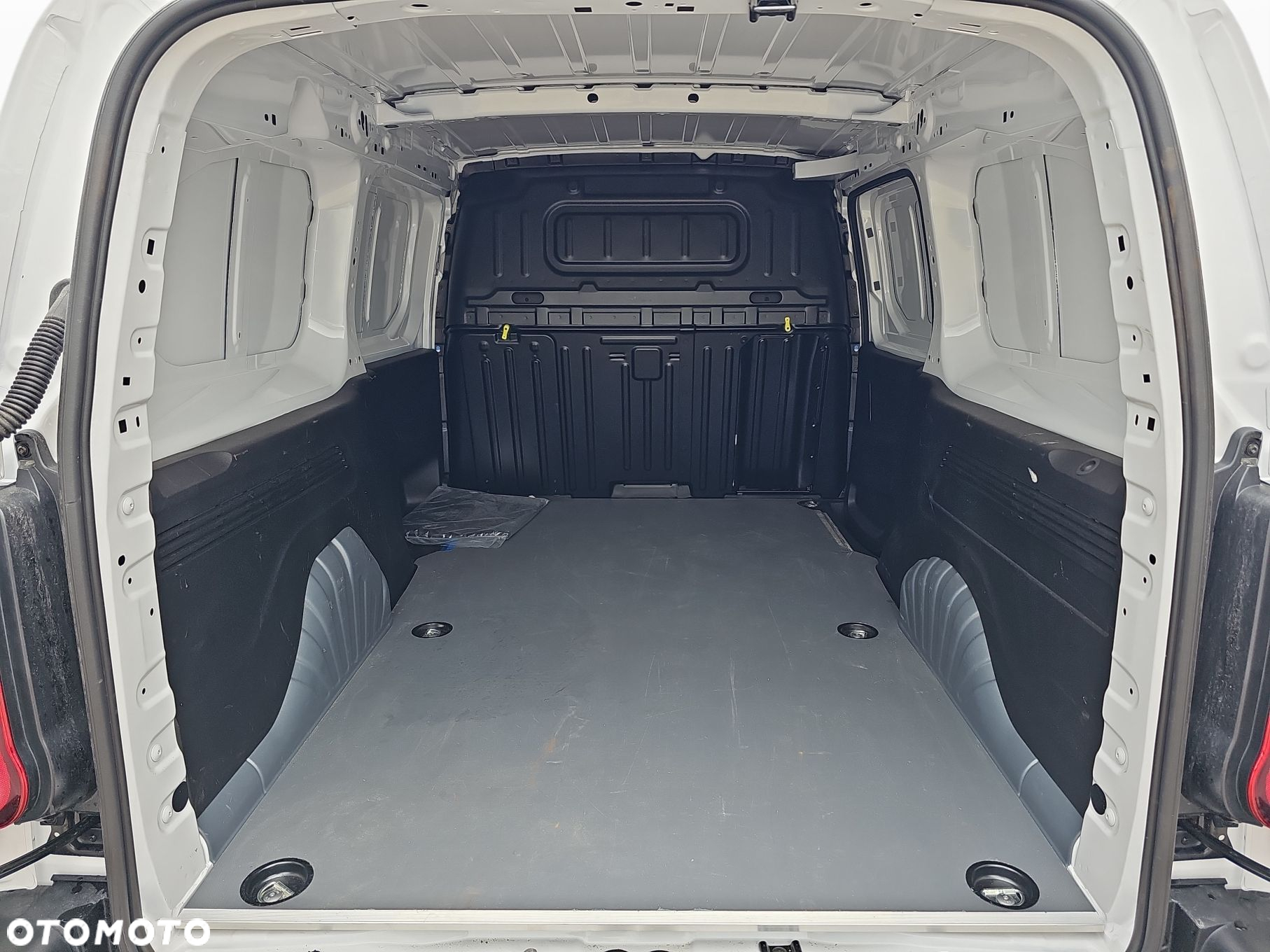 Toyota PROACE CITY - 22