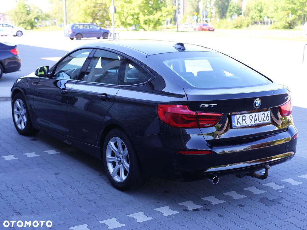 BMW Seria 3 318d Advantage - 4