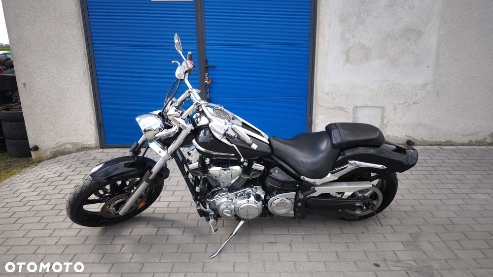 Yamaha Raider - 1