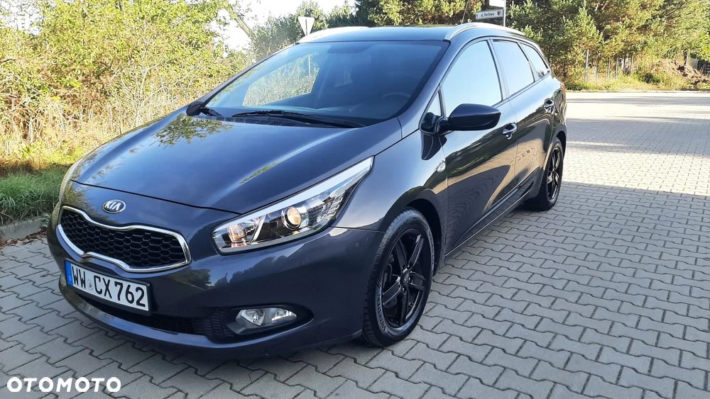 Kia Ceed 1.6 CRDi 128 Platinum Edition - 1
