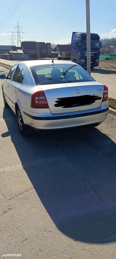 Skoda Octavia - 4