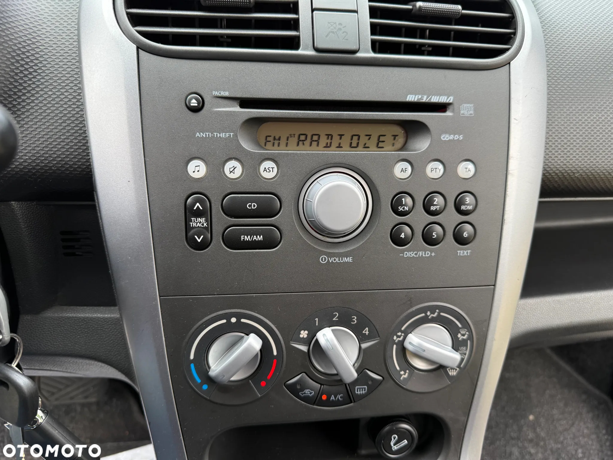 Suzuki Splash 1.2 Automatik Comfort - 26