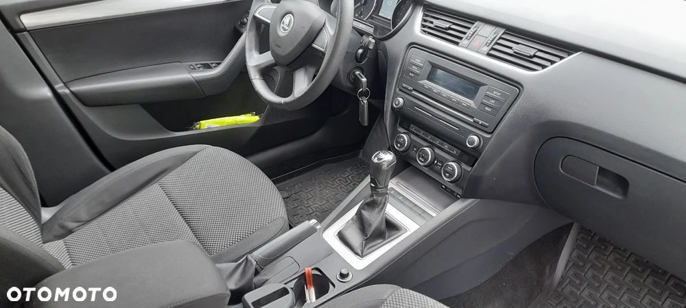 Skoda Octavia 1.6 TDI DPF FAMILY - 5