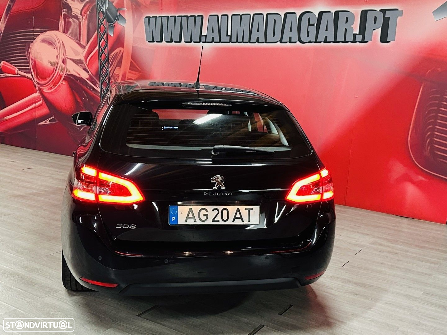 Peugeot 308 SW 1.2 PureTech Access P.Business - 4