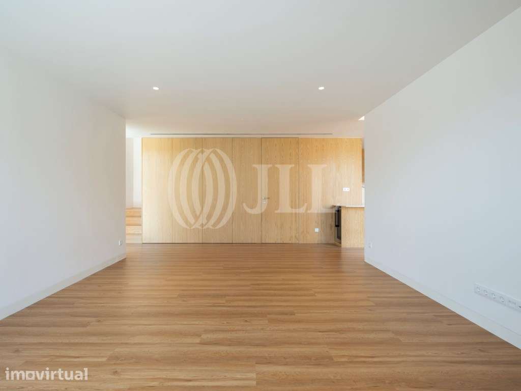 Moradia T3, com jardim, piscina e garagem, no Algarve - Grande imagem: 4/31