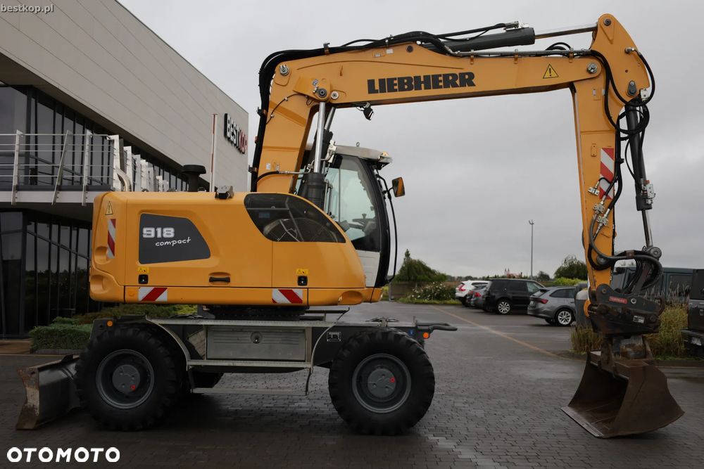 Liebherr A918 Compact - 5