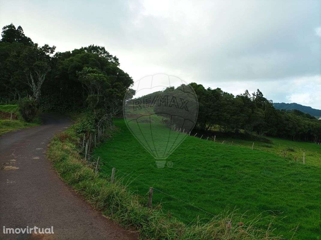 Terreno  para venda - Grande imagem: 2/4