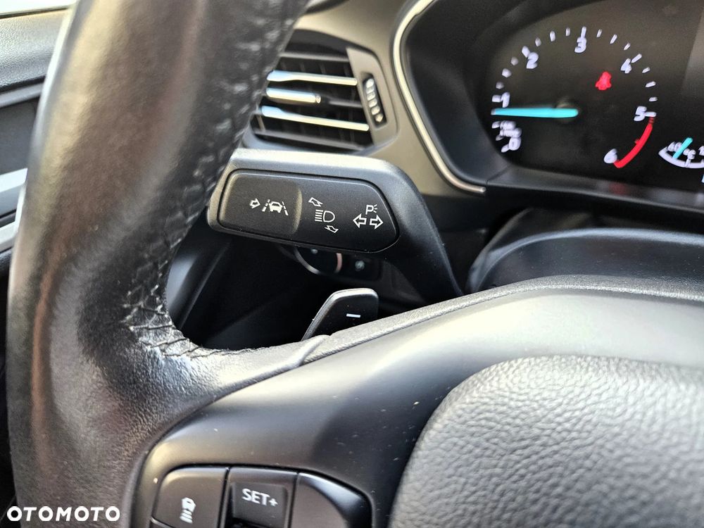 Ford Focus 1.5 EcoBlue Titanium X - 19
