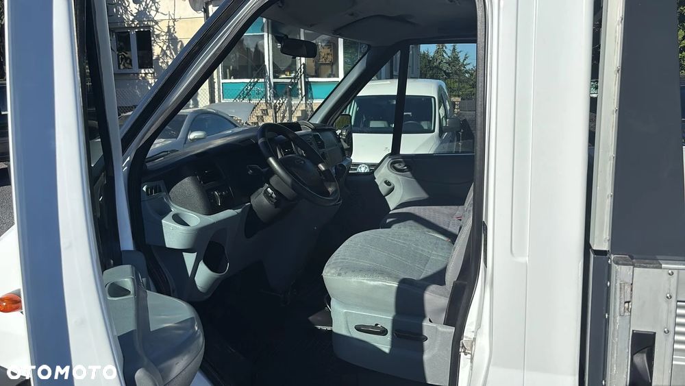Ford Transit - 7