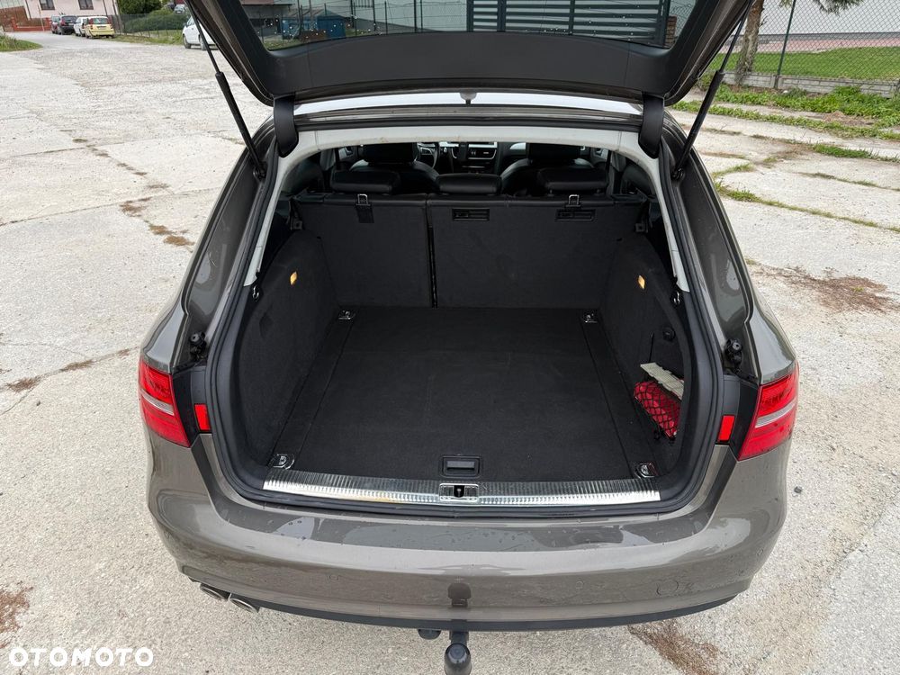 Audi A4 Avant - 29