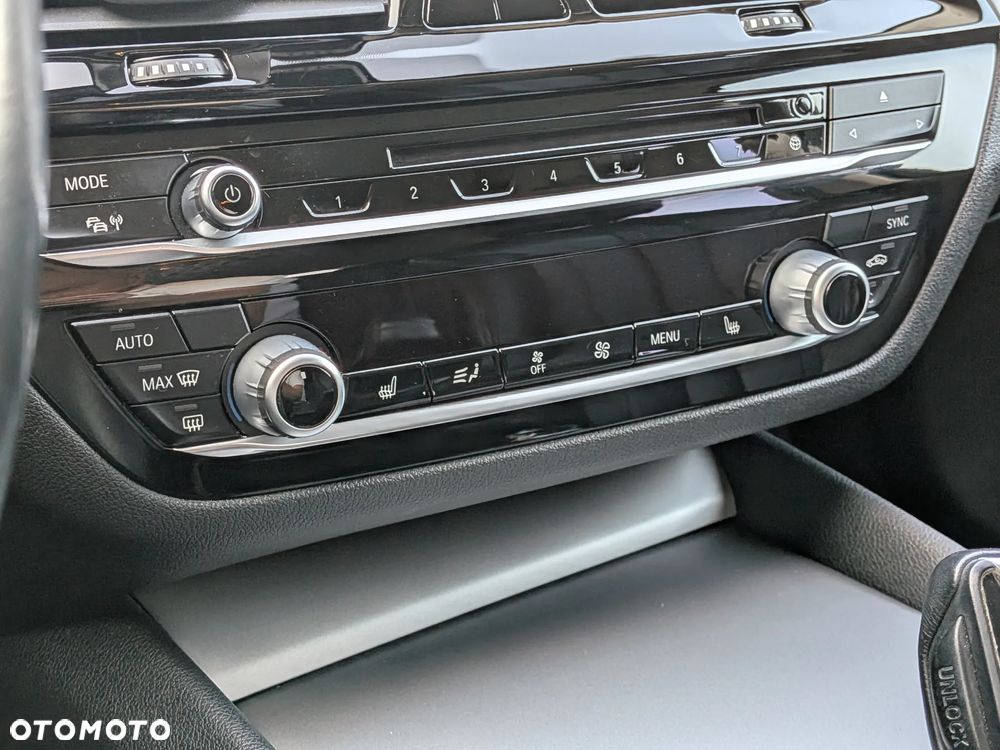 BMW Seria 5 520d - 18