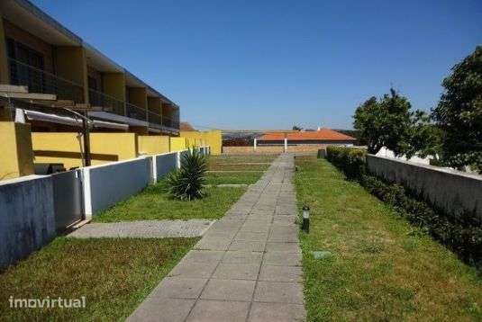 Moradia Maia com Jardim e Piscina - Grande imagem: 2/12