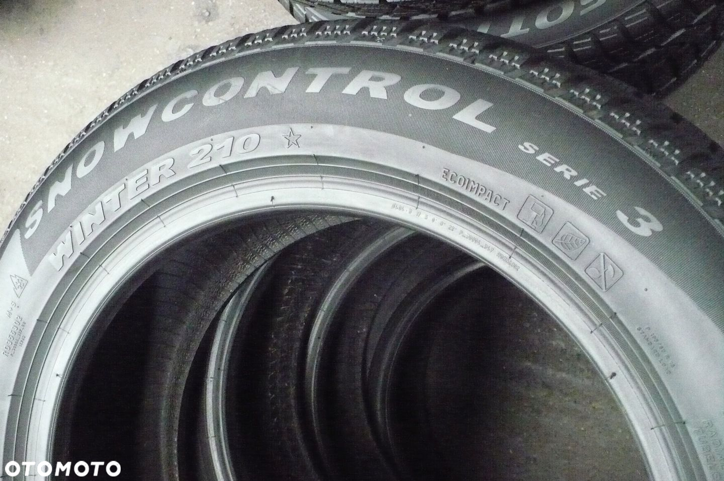 2x PIRELLI Snowcontrol 3  195/60R16 6,1mm 2022 - 4