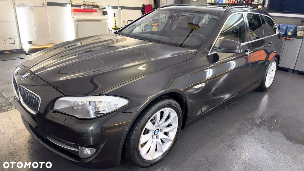 BMW Seria 5 530d xDrive Sport-Aut - 12