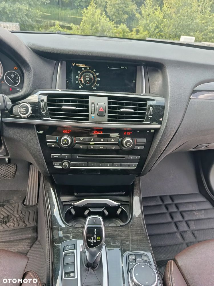BMW X3 28i xDrive - 9