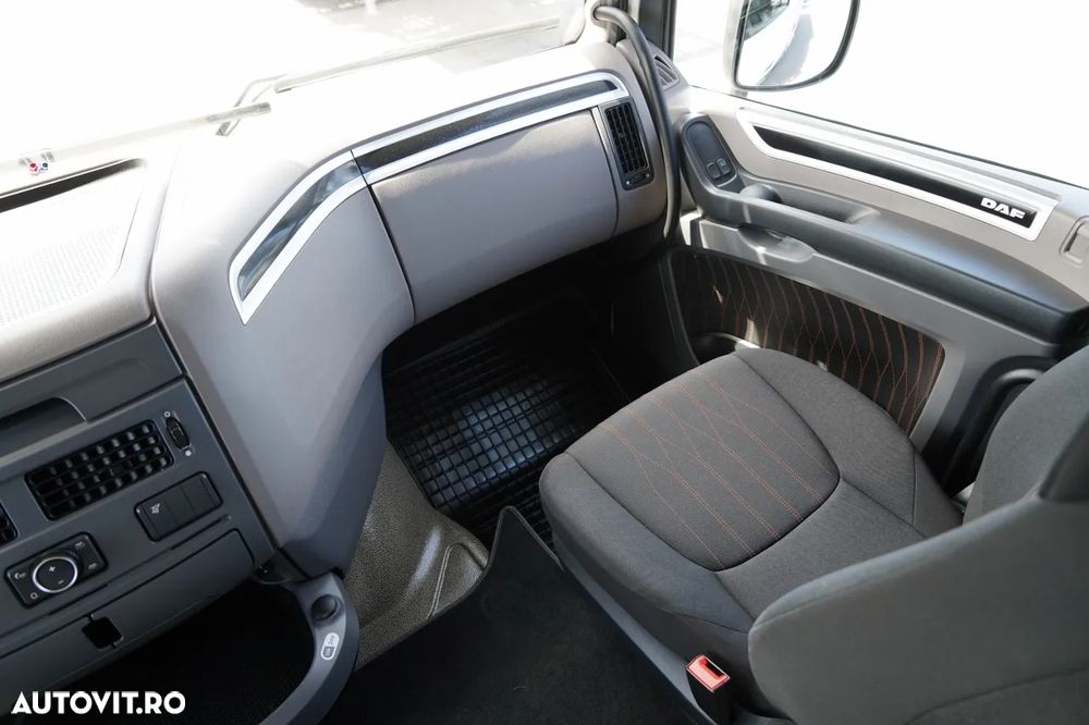 DAF XF 480 / SOLÓWKA / SSC / MEGA / I PARK-COOL / 6X2 / PUNTE RELAXABILĂ / ACOPERIȘ RELAXABIL / ȘINCĂLARE BOGIE / - 29