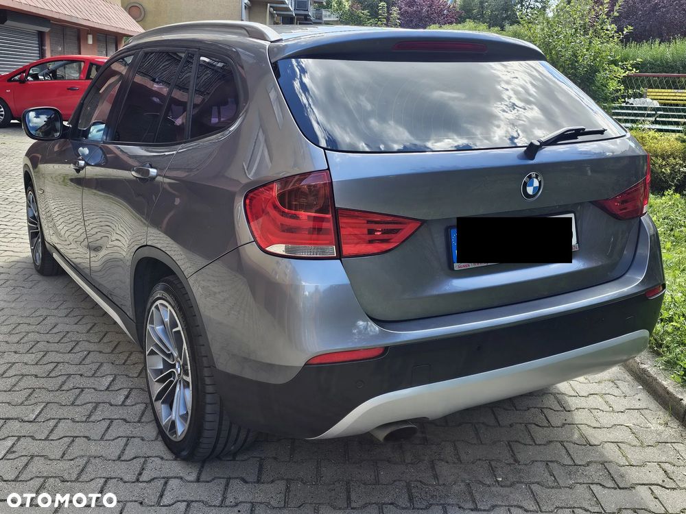 BMW X1 xDrive18d xLine - 6