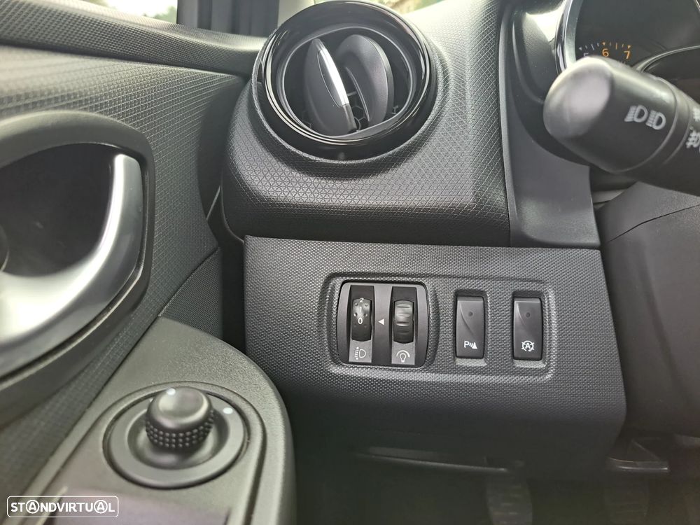 Renault Clio Sport Tourer 0.9 TCE Luxe - 16