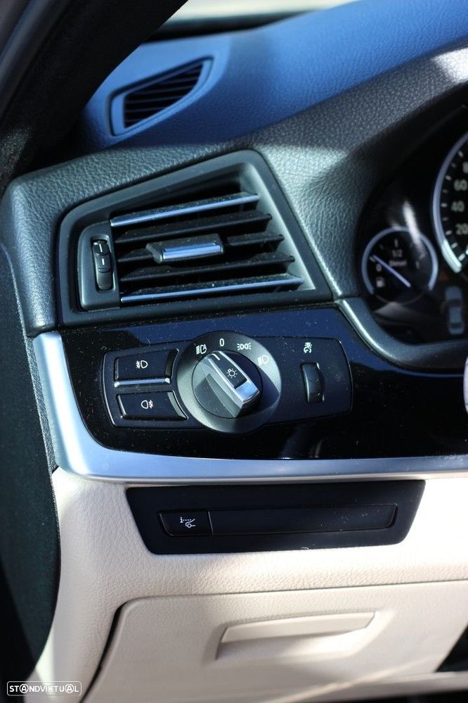 BMW 525 d xDrive Pack M Auto - 13