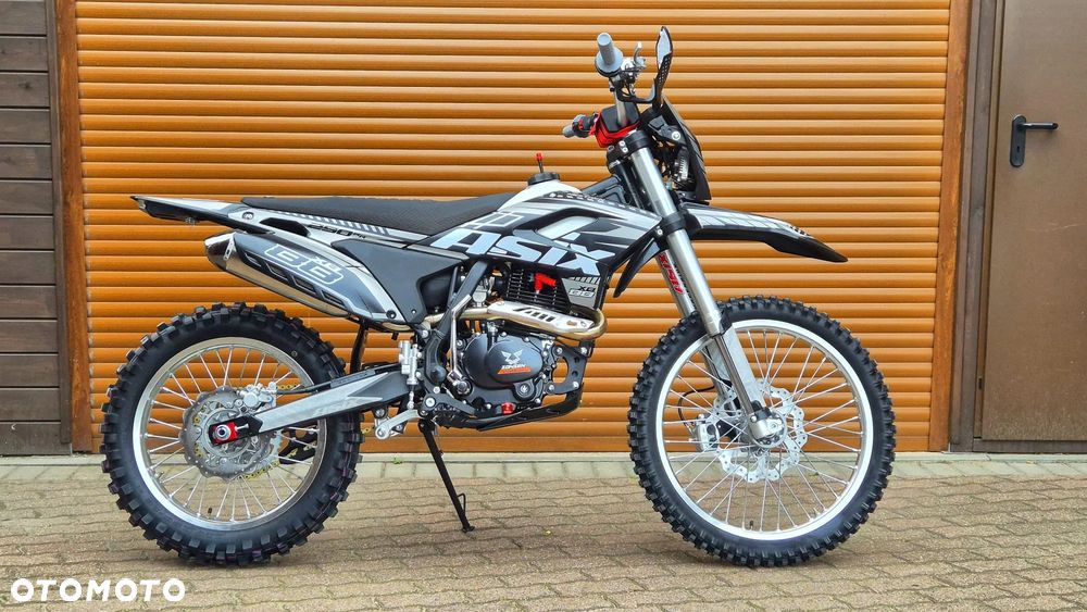 ASIX XB-88 250cc - 2