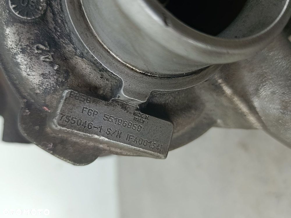 TURBINA Z KOLEKTOREM OPEL VECTRA C FL 55196859 1.9 CDTI - 4