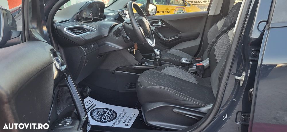 Peugeot 2008 1.2 VTi Access - 10