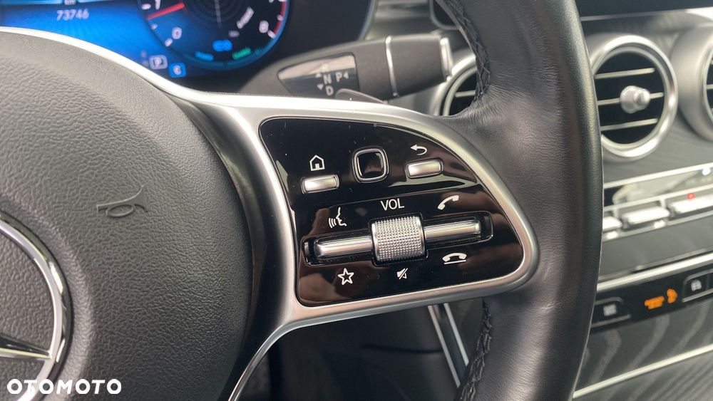 Mercedes-Benz GLC 300 4-Matic - 25