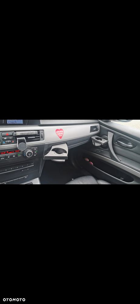 BMW Seria 3 - 32