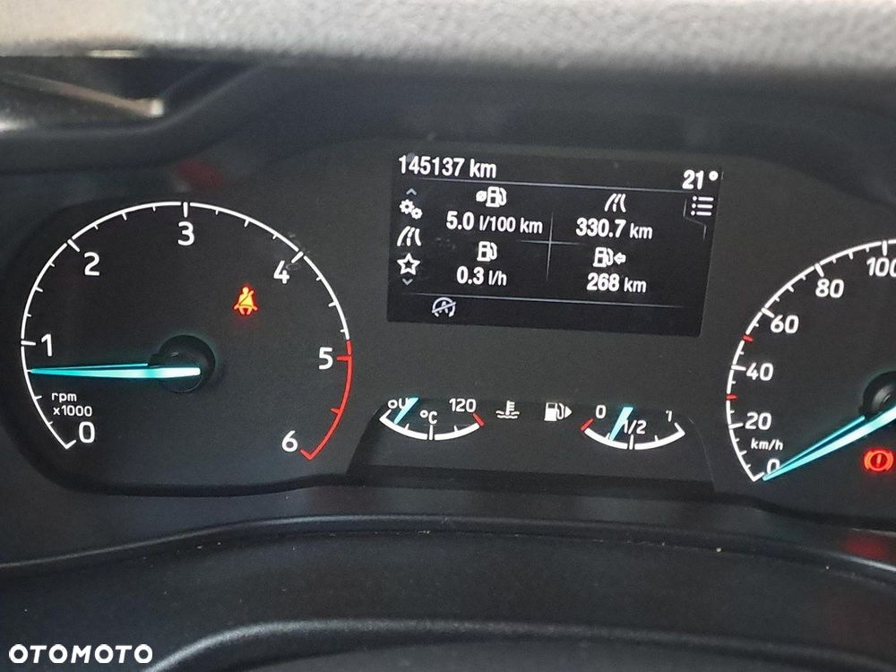Ford Transit Connect - 20