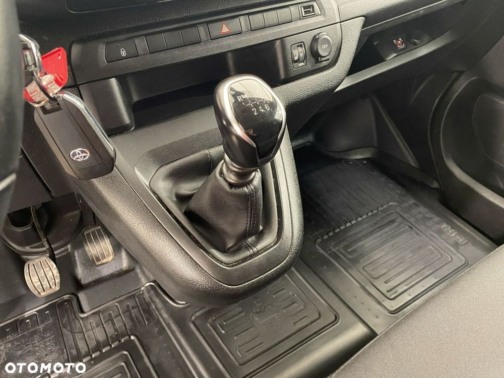 Toyota ProAce - 19