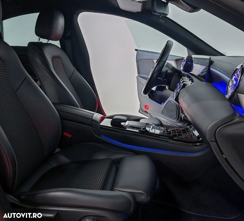 Mercedes-Benz CLA 180 d 8G-DCT - 9