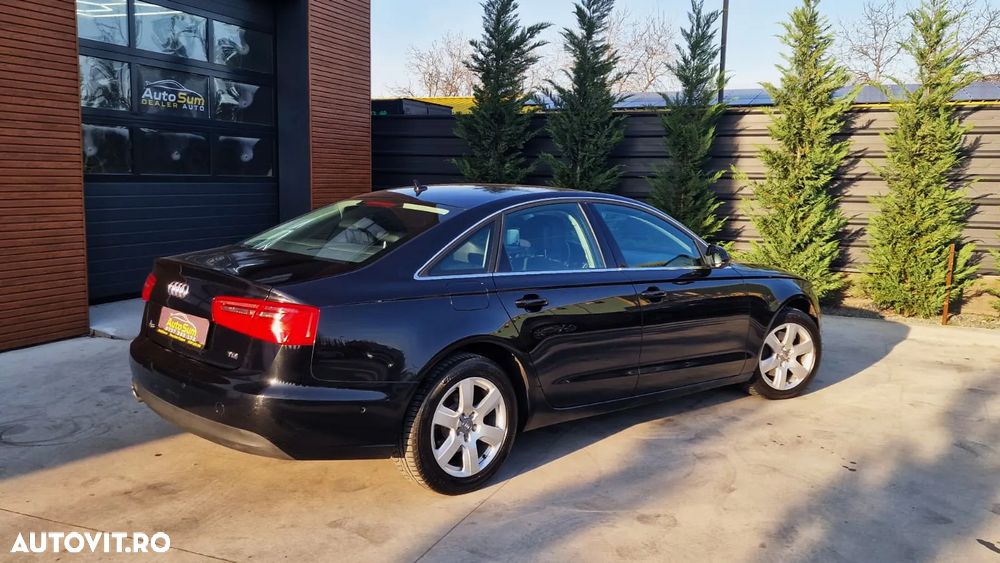 Audi A6 - 6